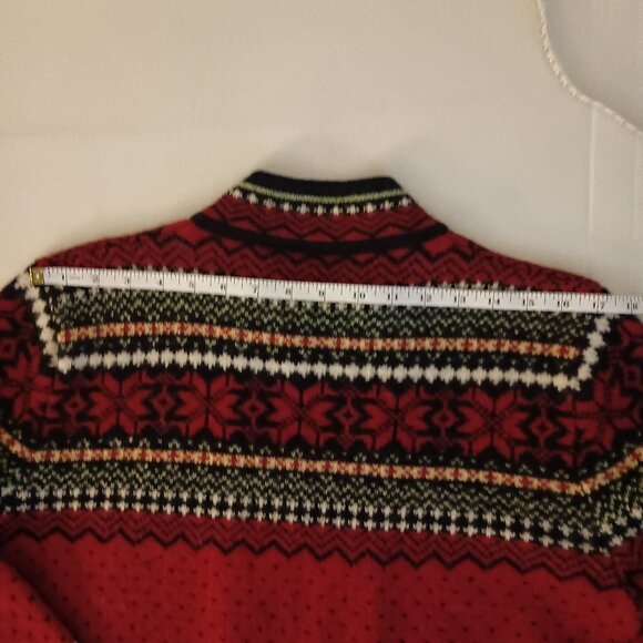 Skyr Red Wool Fair Isle Cardigan Sweater w/ Ornate Metal Clasps Women's Medium - Picture 10 of 15